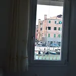 El Capitan De Mar *