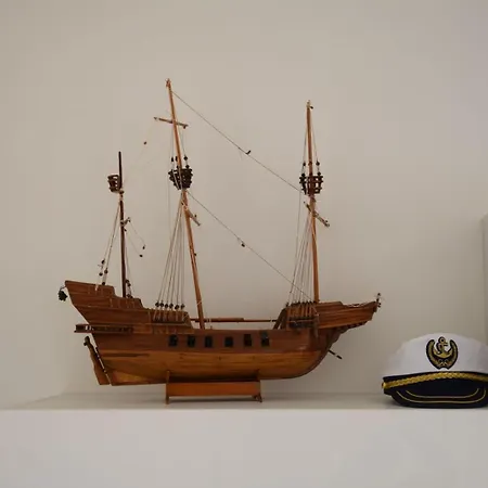 El Capitan De Mar 키오자